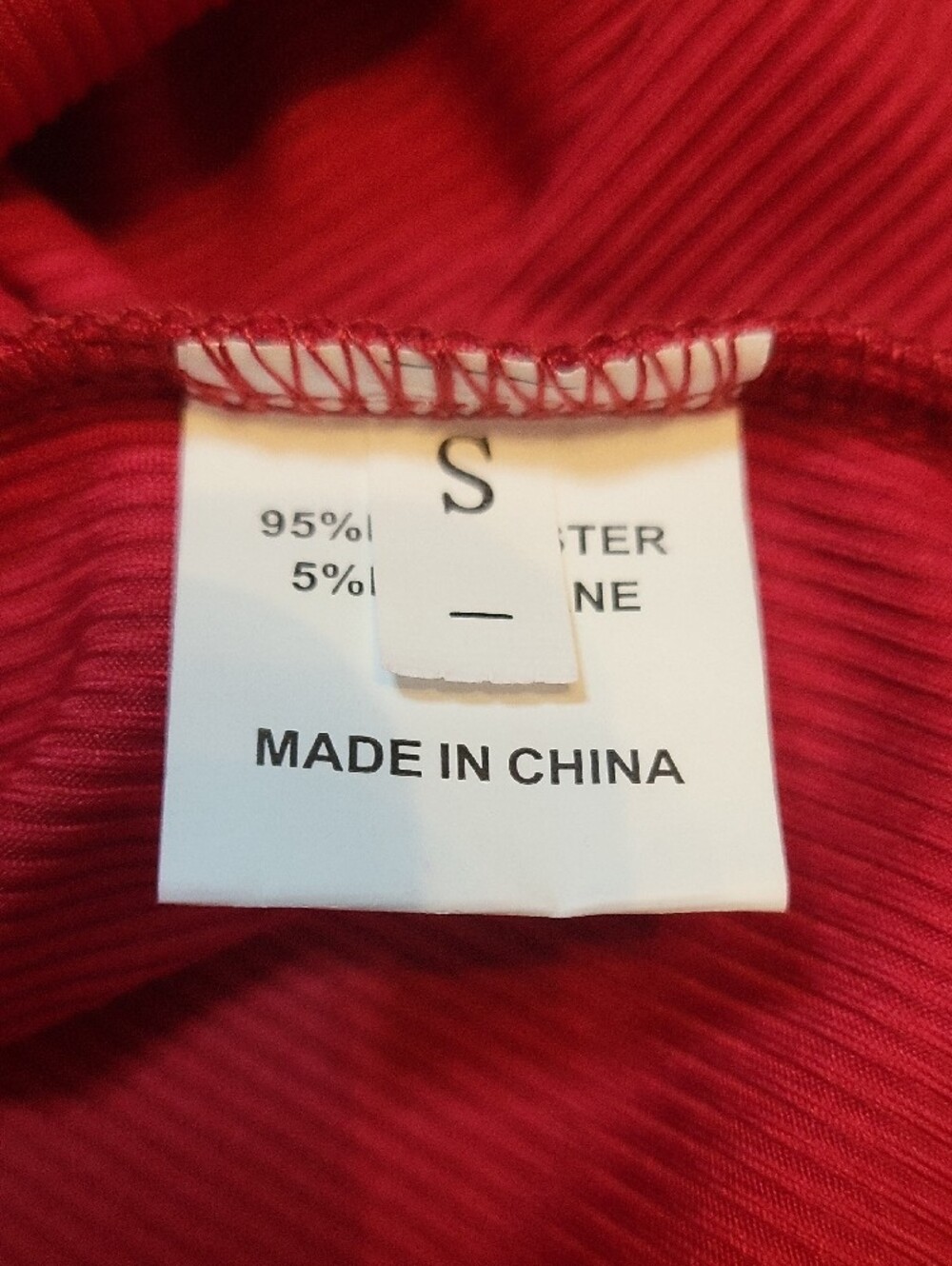 Women’s Cutout Front Short Sleeve Top - Red NWOT - Picture 5 of 7